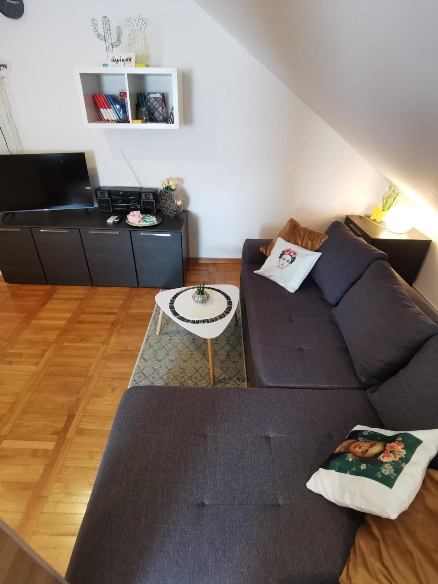 Jastreb 2 Apartman *